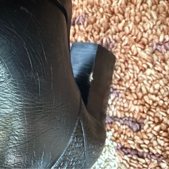 MARC FISHER Alva Black Croc-Embossed Boots - Picture 5 of 9